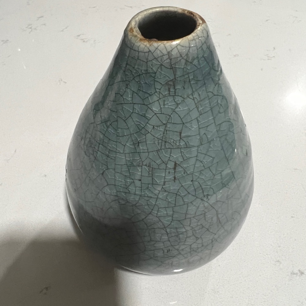 Flower vase